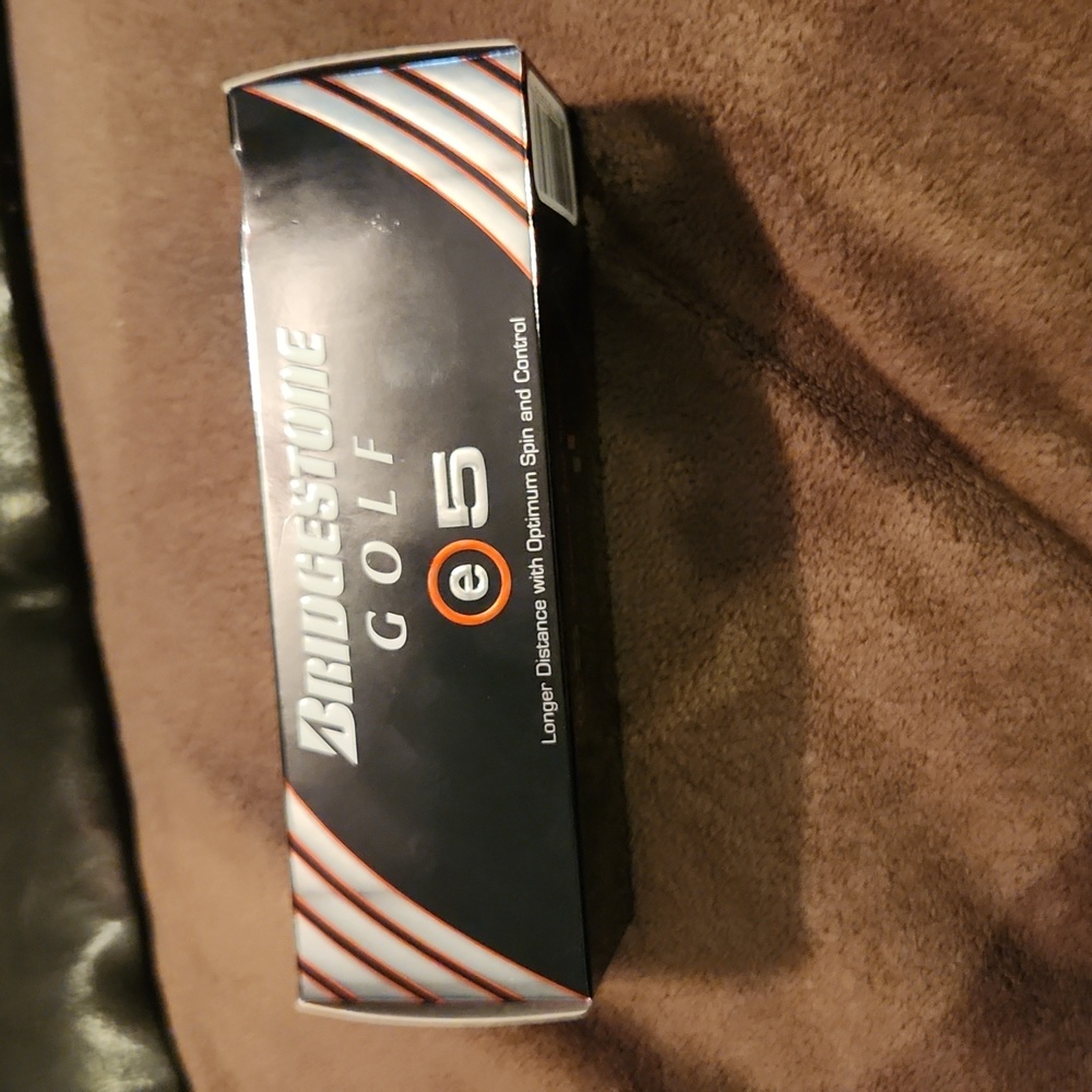 Bridgestone Golf e5 NWT - Picture 3 of 5